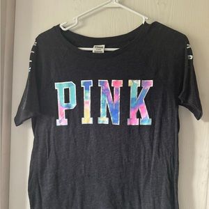 Tye dye and grey VS PINK shirt